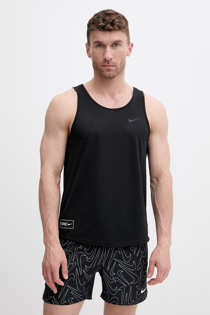 Nike kopalni top moški črna NESSF515