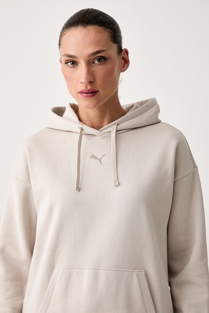 Puma bluza z kapturem damska z bawełną Essentials Relaxed beżowy 692917