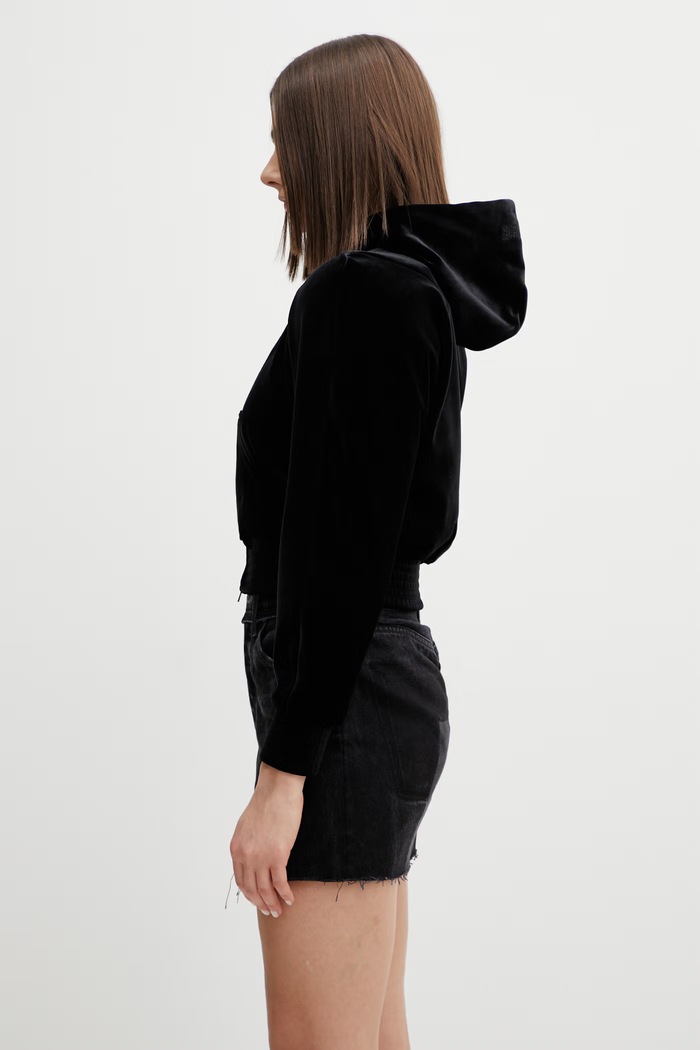 Βελούδινη μπλούζα VETEMENTS WE76ZU419B μαύρο SS26