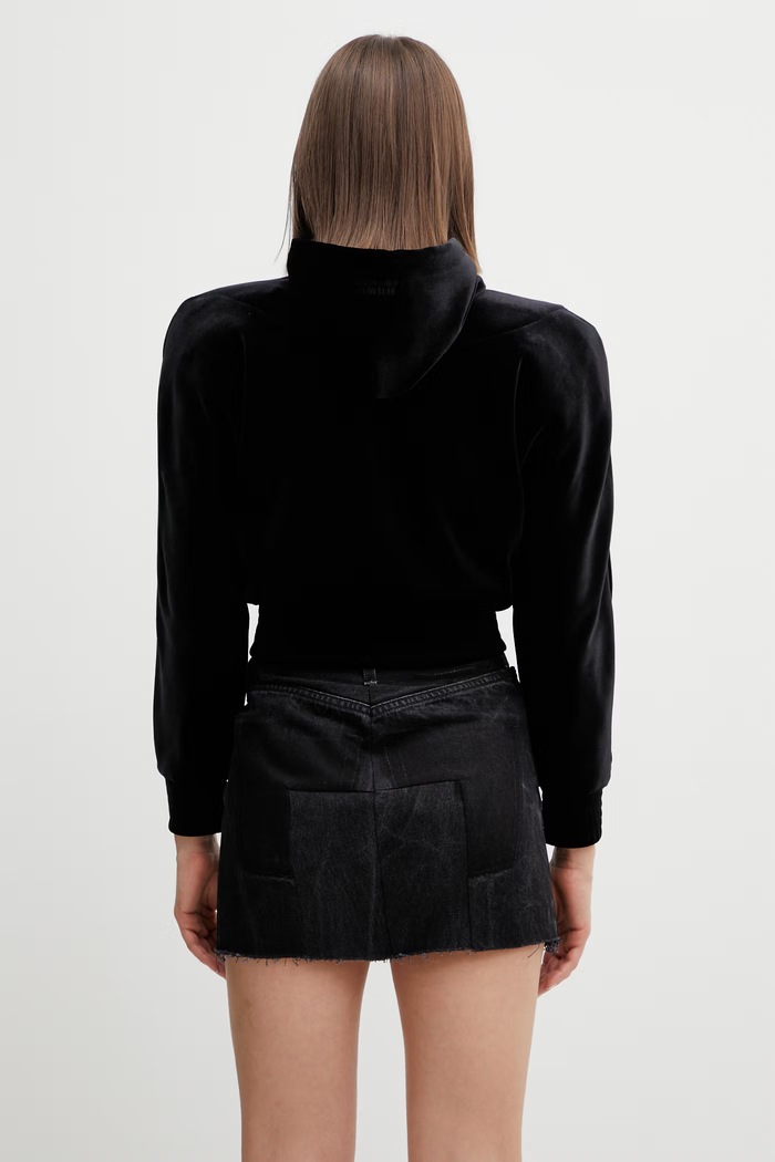 Ρούχα Βελούδινη μπλούζα VETEMENTS WE76ZU419B μαύρο