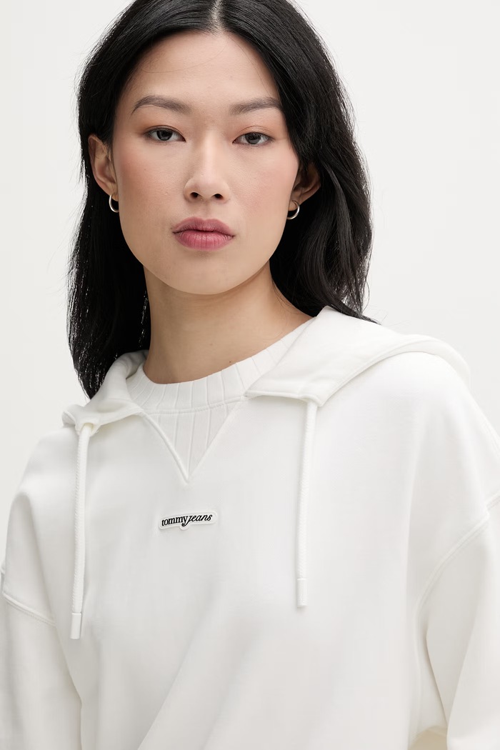 Tommy Jeans μπλούζα με κουκούλα γυναικεία βαμβακερή λευκό DW0DW22356