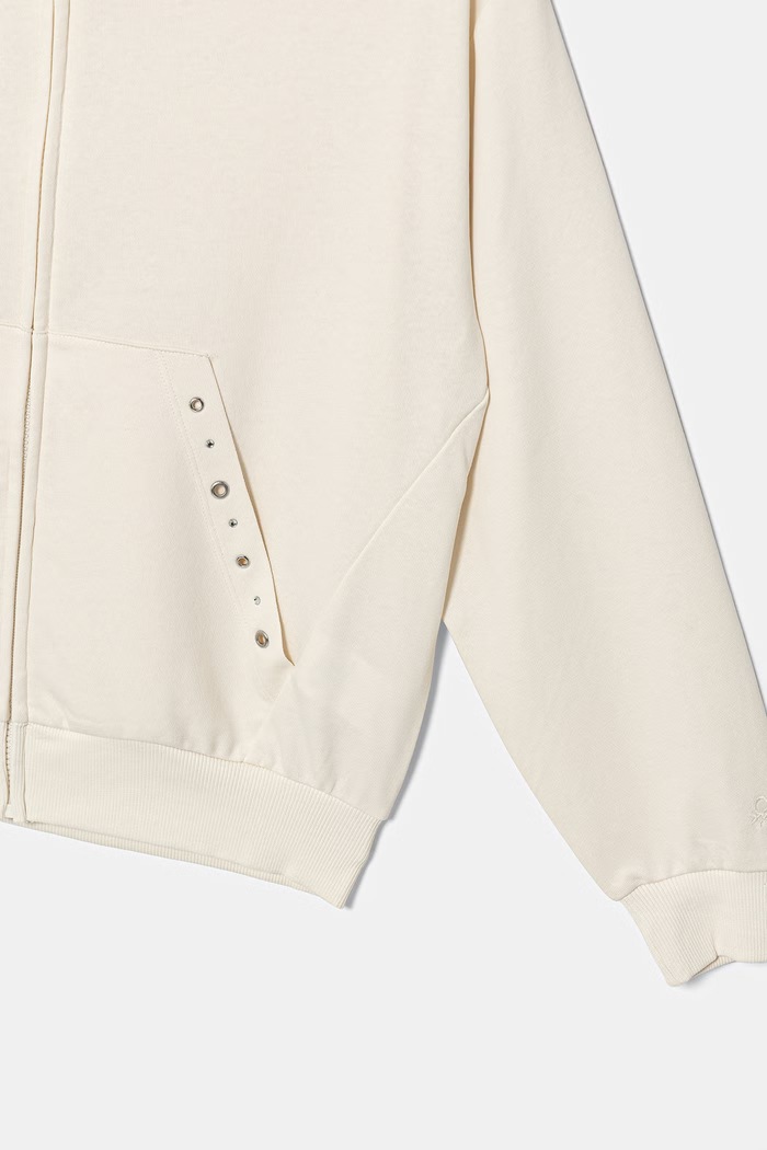 Dievča United Colors of Benetton detská mikina na zips s kapucňou z bavlny 36EKC505W.G.Stagionale béžová