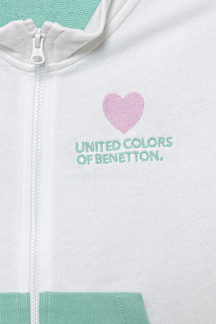 Dievča Detská bavlnená mikina na zips United Colors of Benetton 3J70G504B.P.Stagionale viacfarebná
