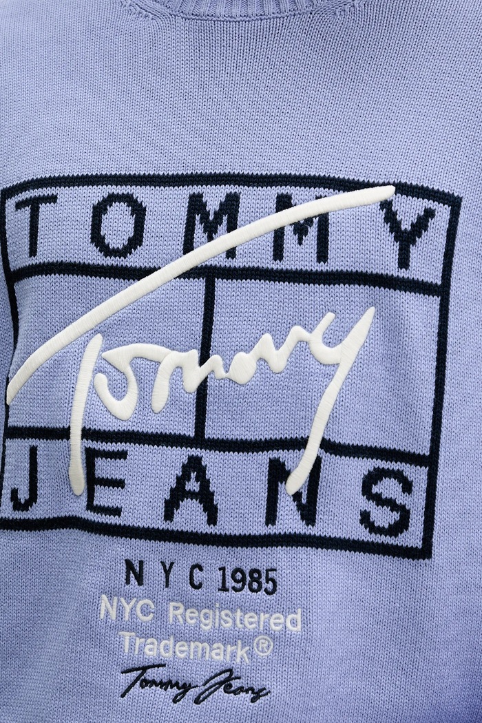 Памучен пуловер Tommy Jeans DM0DM22401 син