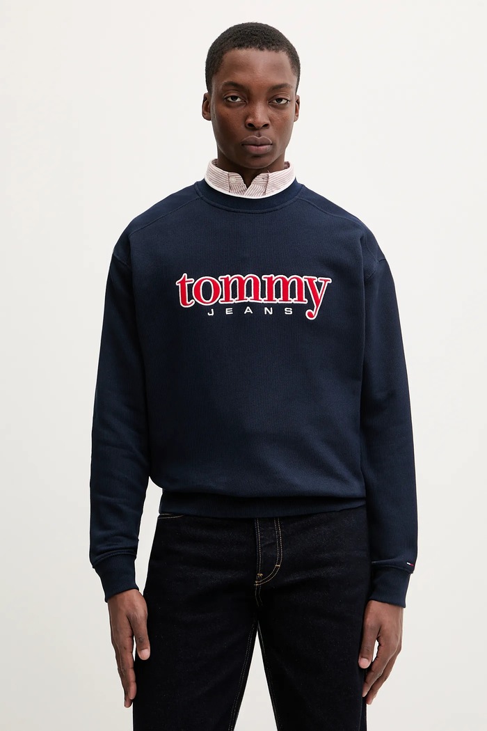 Mikina Tommy Jeans bez kapuce námořnická modř DM0DM22373