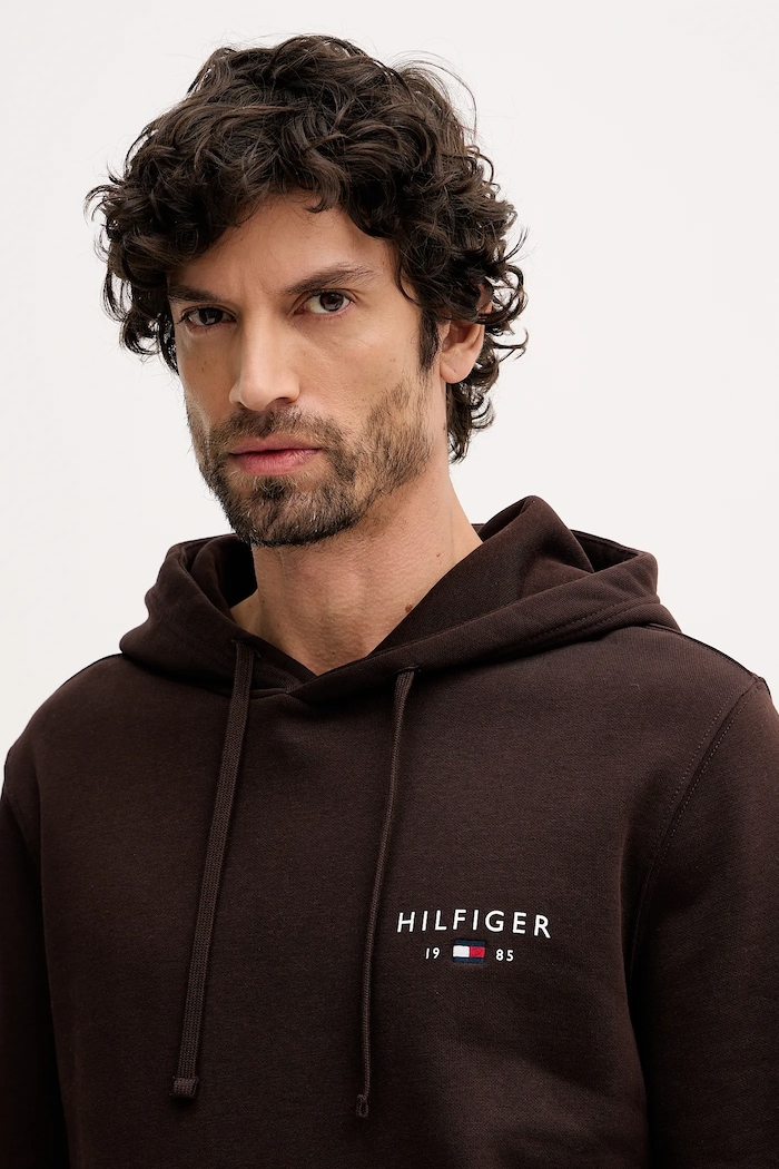 Суичър Tommy Hilfiger кафяв MW0MW41429