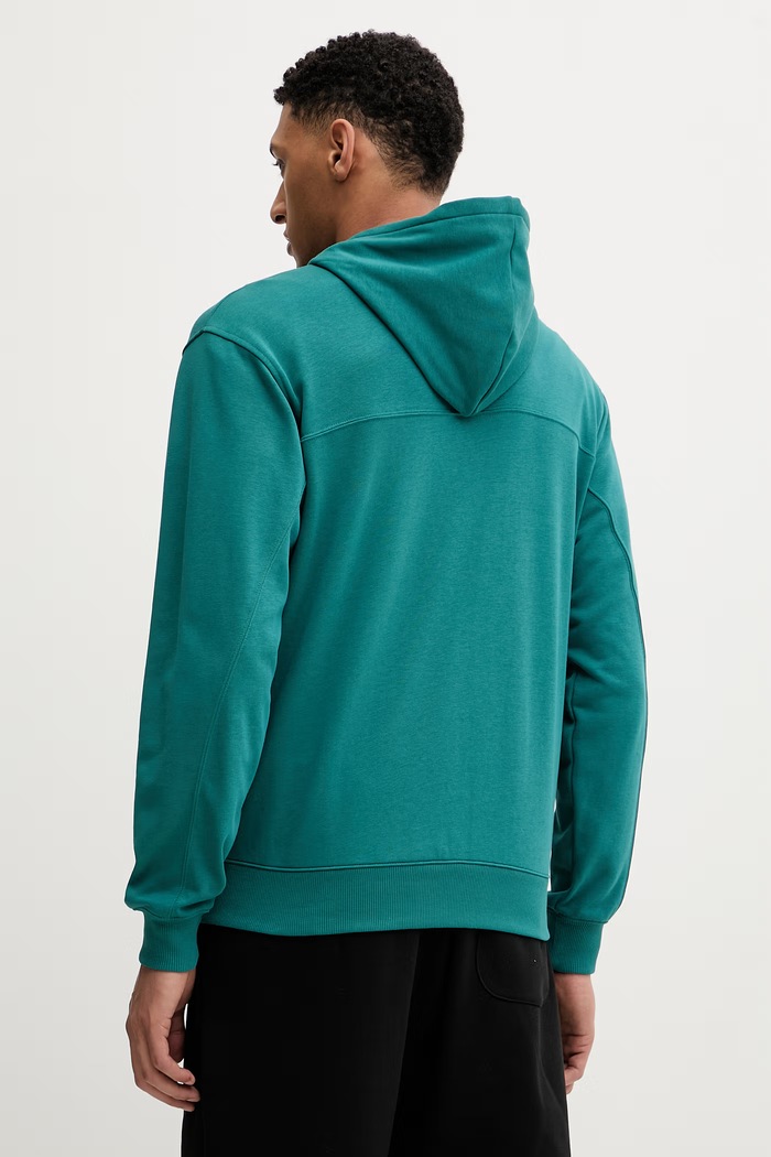 Oblačila Pulover Under Armour Rival 6009346 zelena