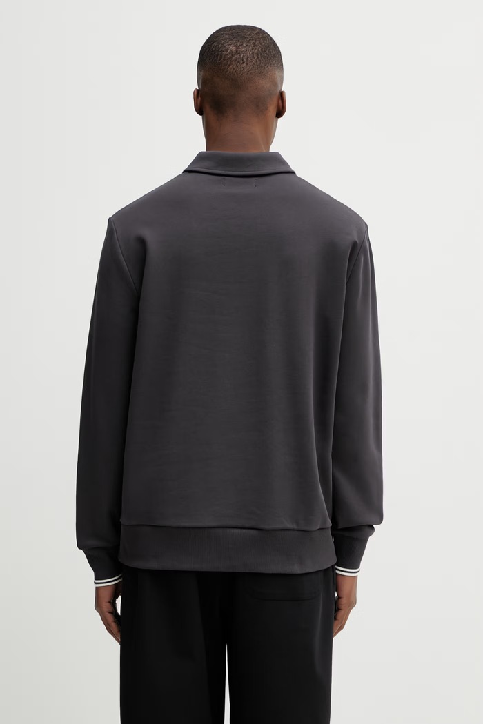 Oblačila Bombažen pulover Fred Perry M2426 siva