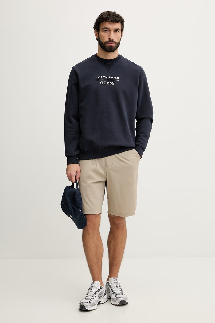 Guess mikina pánská bavlněná x North Sails M6GQ26.K3490 námořnická modř SS26