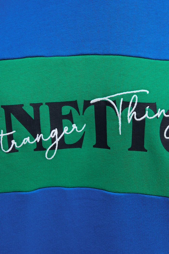 United Colors of Benetton pamut melegítőfelső x Stranger Things 342ZU10BA