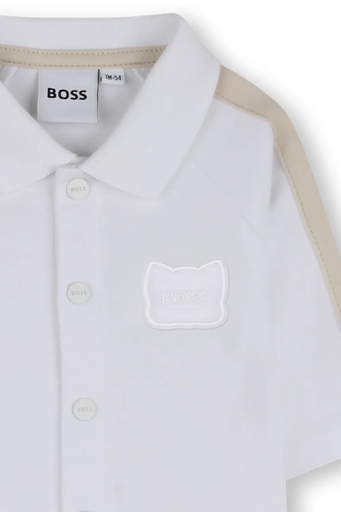 Chlapec BOSS overal dojčenský bavlnený J53041 biela