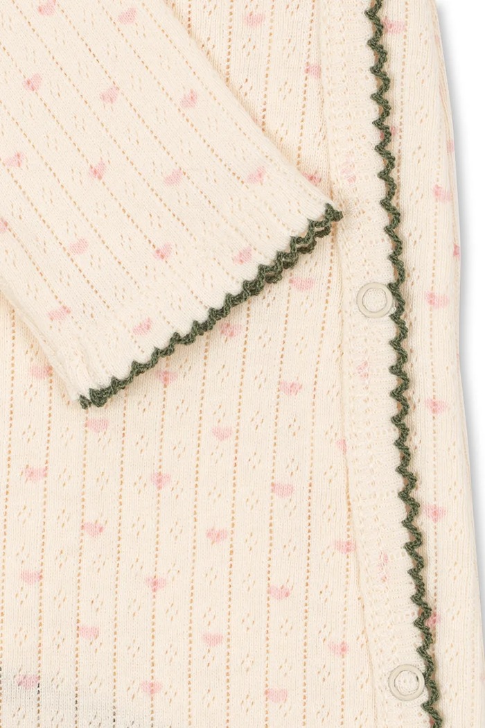 Konges Sløjd pajacyk niemowlęcy bawełniany MINNIE NEWBORN ONESIE GOTS beżowy KS105004.PPY2