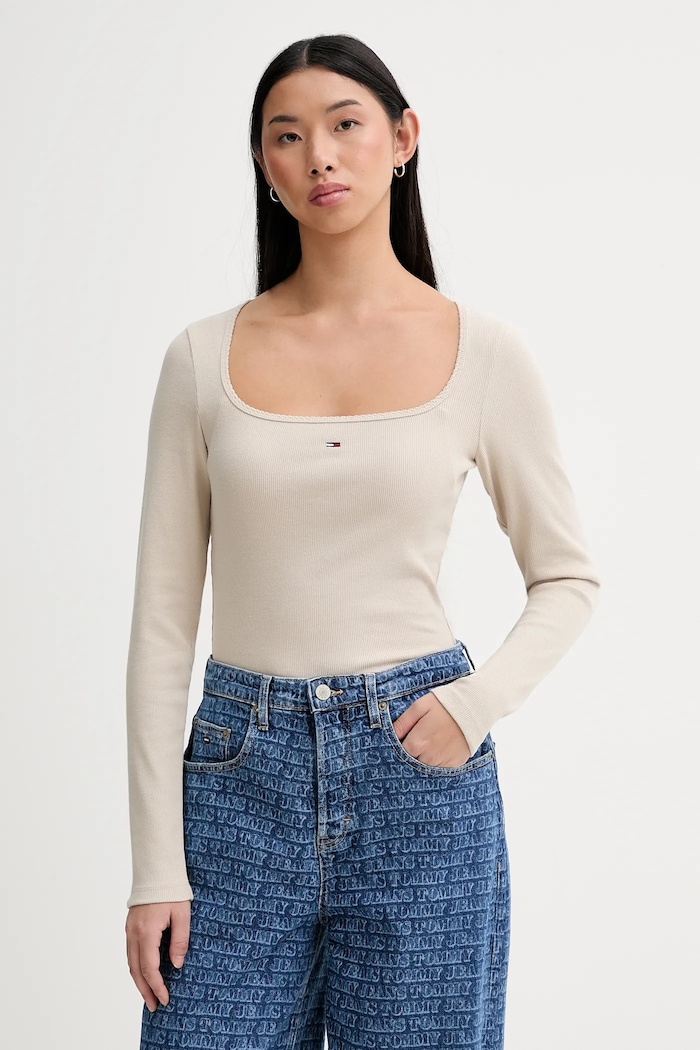 Tommy Jeans hosszú ujjú elasztánnal bézs DW0DW21836