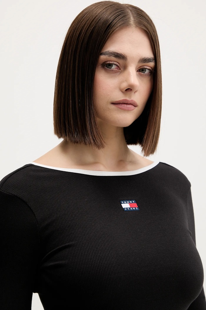 Tričko s dlouhým rukávem Tommy Jeans černá DW0DW21839