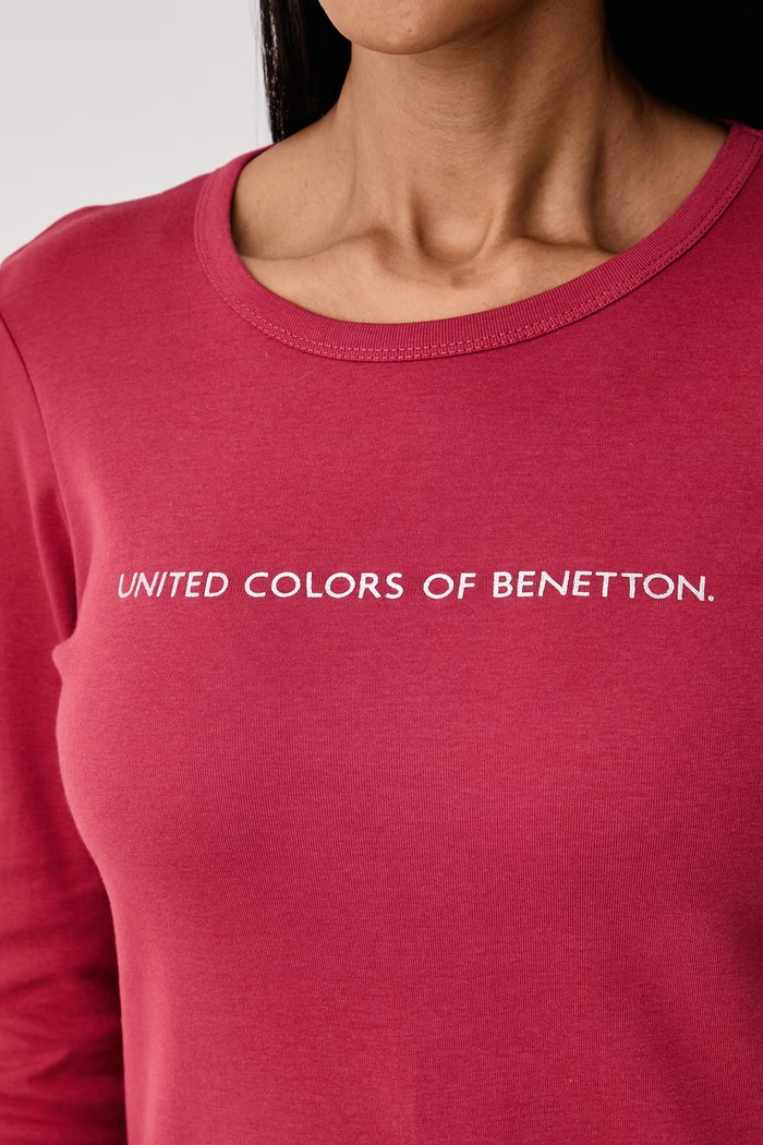 Abbigliamento United Colors of Benetton Maglietta a maniche lunghe da donna in cotone 3GA8E16G0 rosso