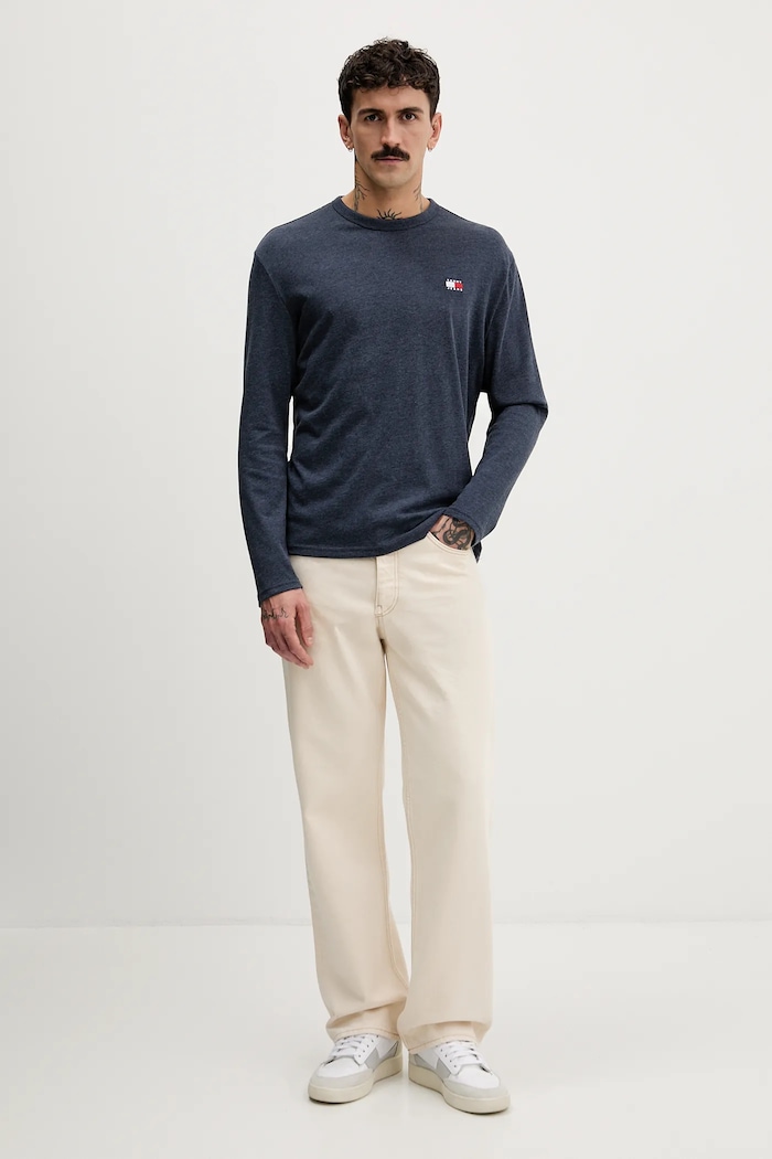 Tommy Jeans tričko s dlhým rukávom pánske DM0DM22668 tmavomodrá SS26