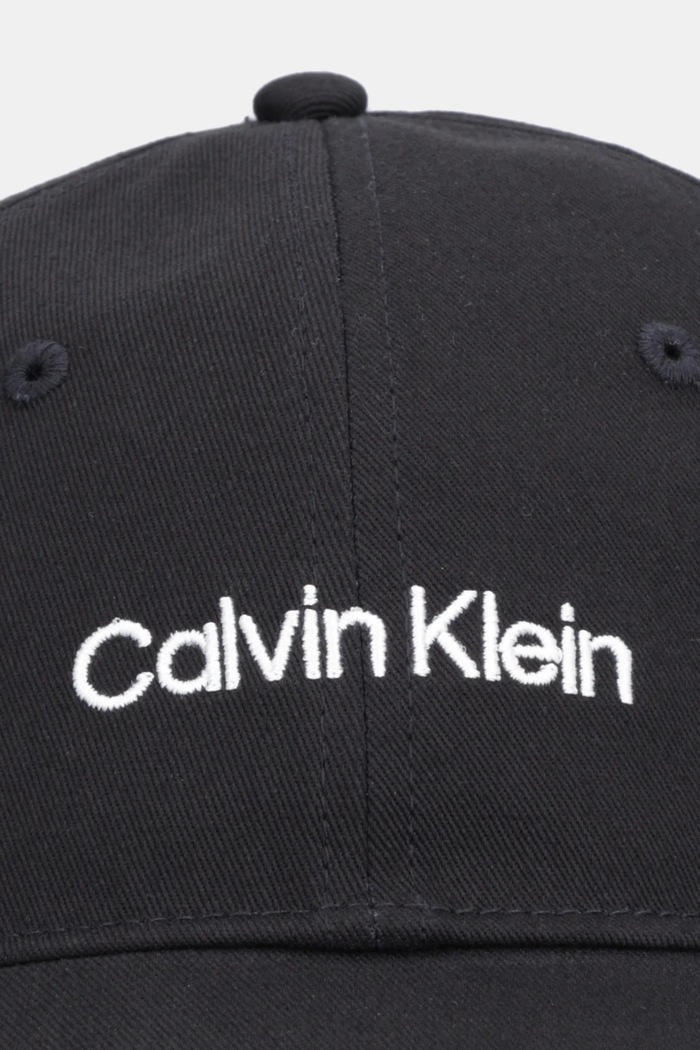 Calvin Klein καπέλο με γείσο γυναικείο βαμβακερό LV04F5003G μαύρο SS26