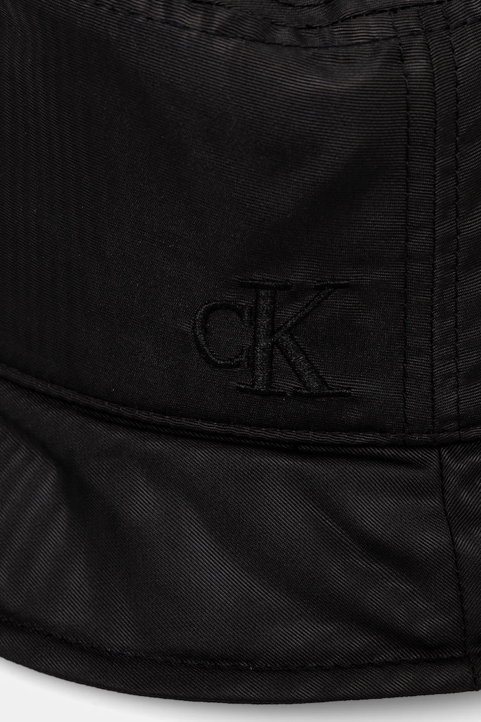 Dodatki Klobuk Calvin Klein LV04F5046G črna