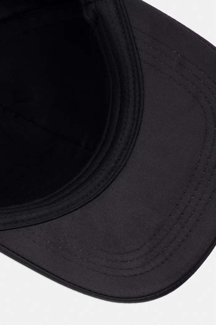 Guess șapcă negru V6RZ02.WL022