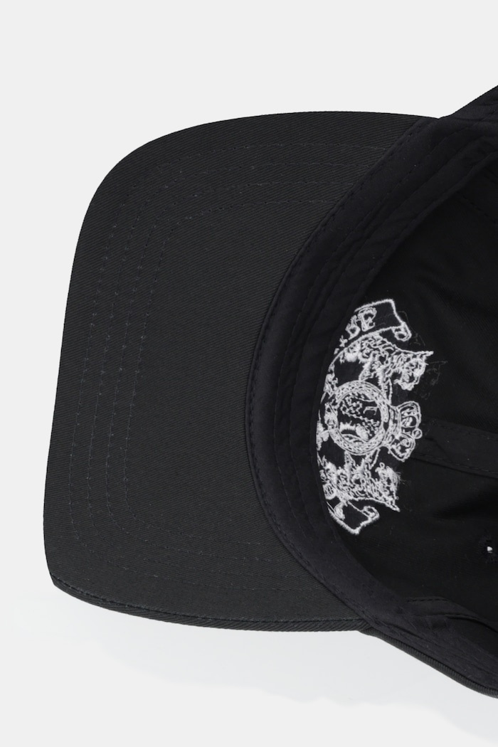 Bavlněná baseballová čepice Juicy Couture Dog Crest černá JCAWH126702