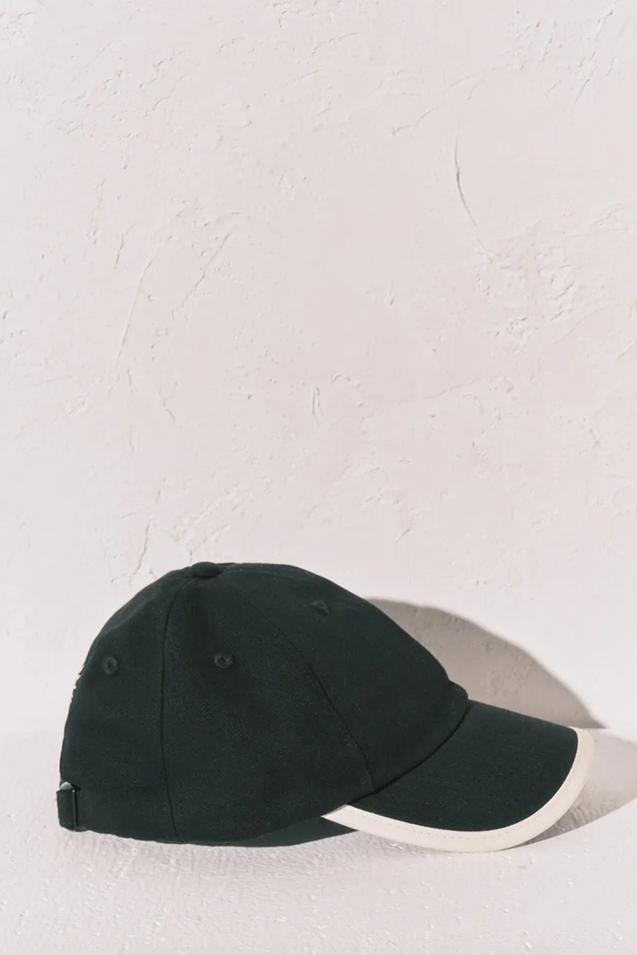 Памучна шапка с козирка women'secret 4383147 черен SS26