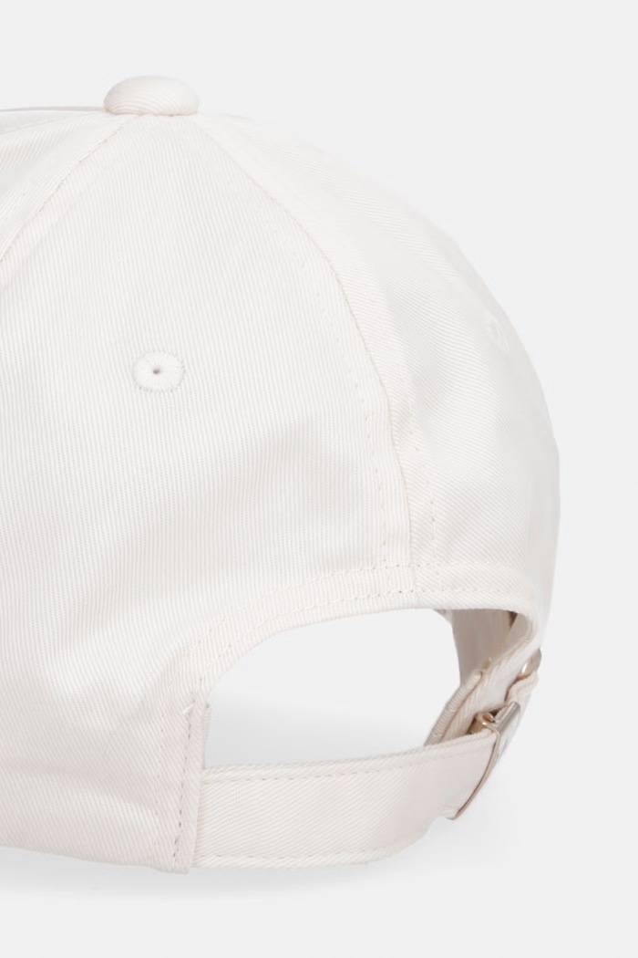 Dodatki Bombažna bejzbolska kapa Armani Exchange XW002370.AF15502 bež