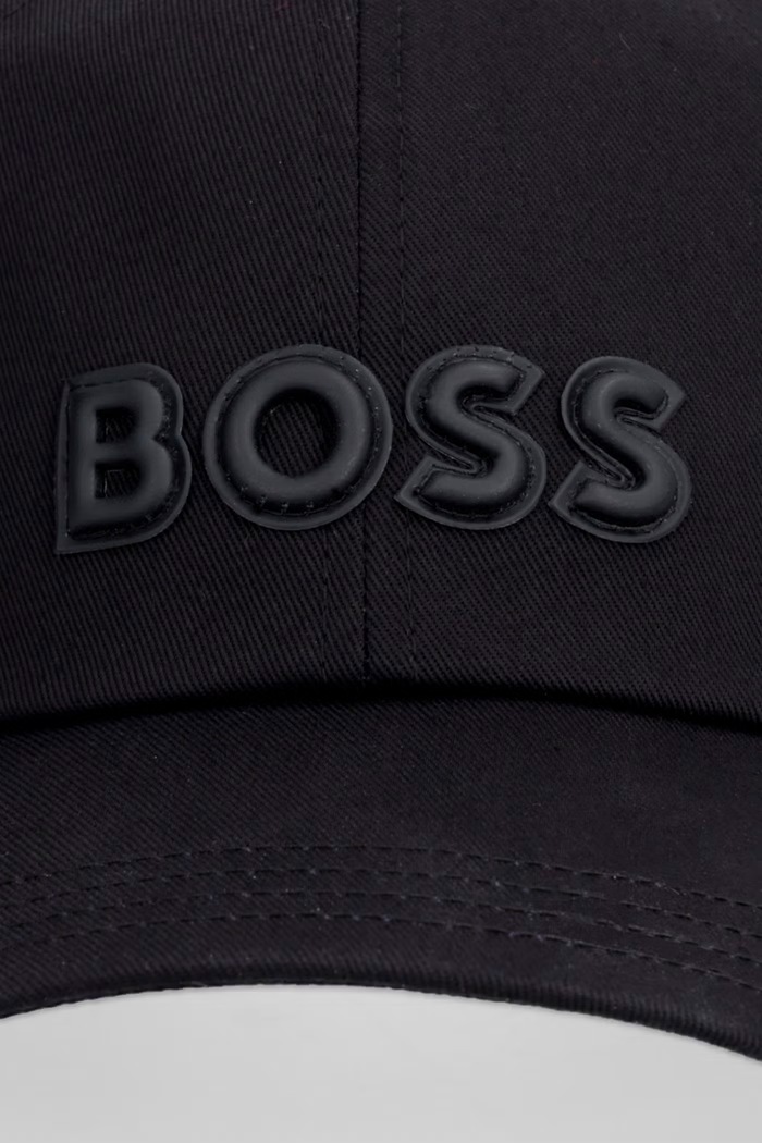 BOSS bejzbalová čiapka dámska bavlnená 50562251 čierna SS26