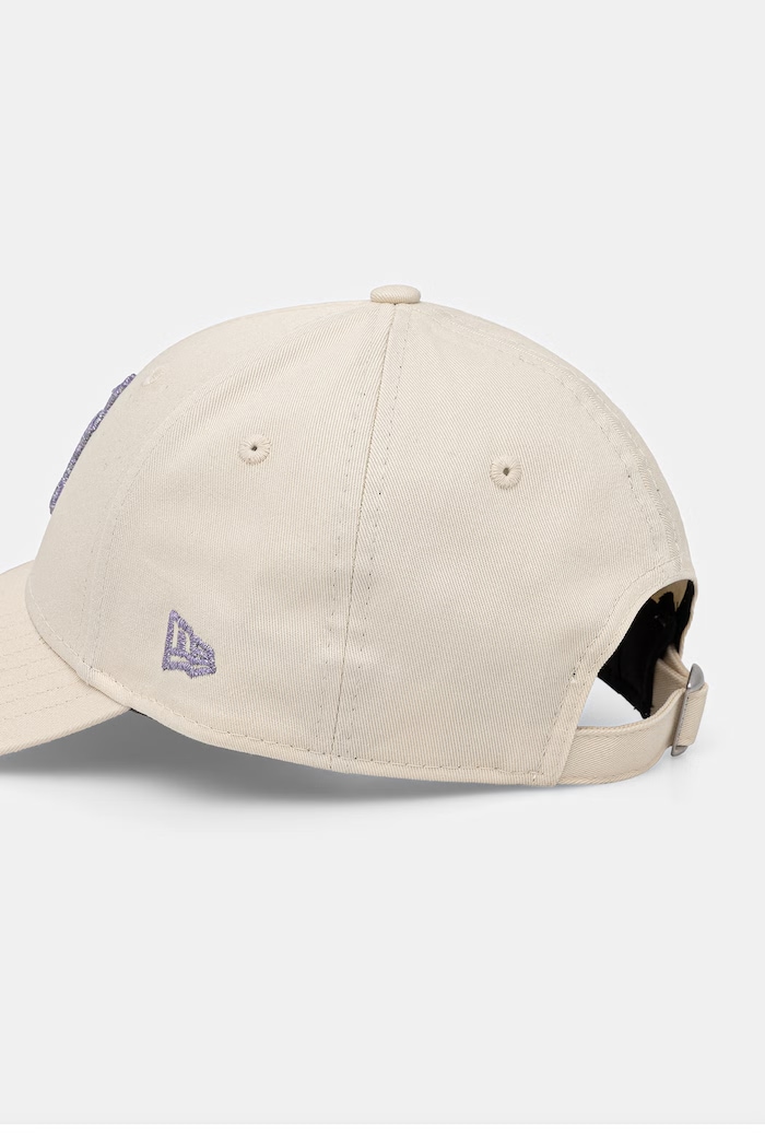 Αξεσουάρ Βαμβακερό καπέλο του μπέιζμπολ New Era METALLIC LOGO 9FORTY® 60771737 μπεζ