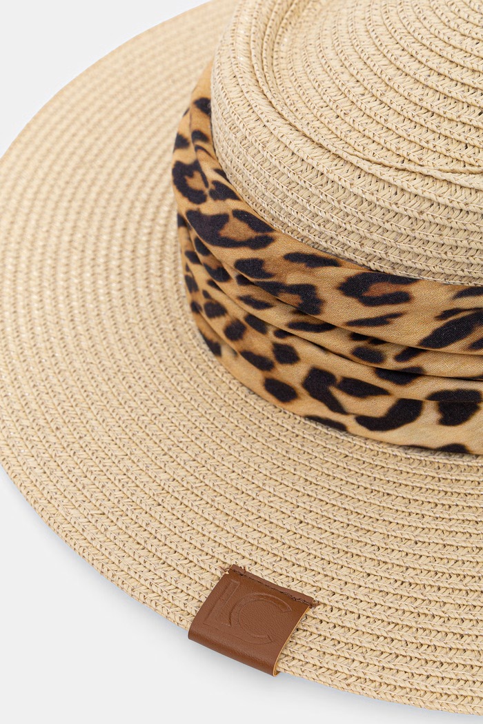 Καπέλο Lola Casademunt LS2607023 μπεζ SS26