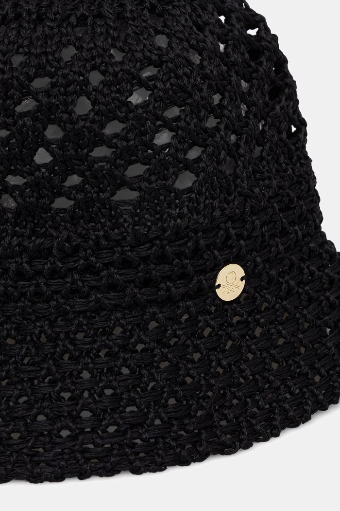 United Colors of Benetton pălărie pentru femei ajurată negru 6X9YVA009