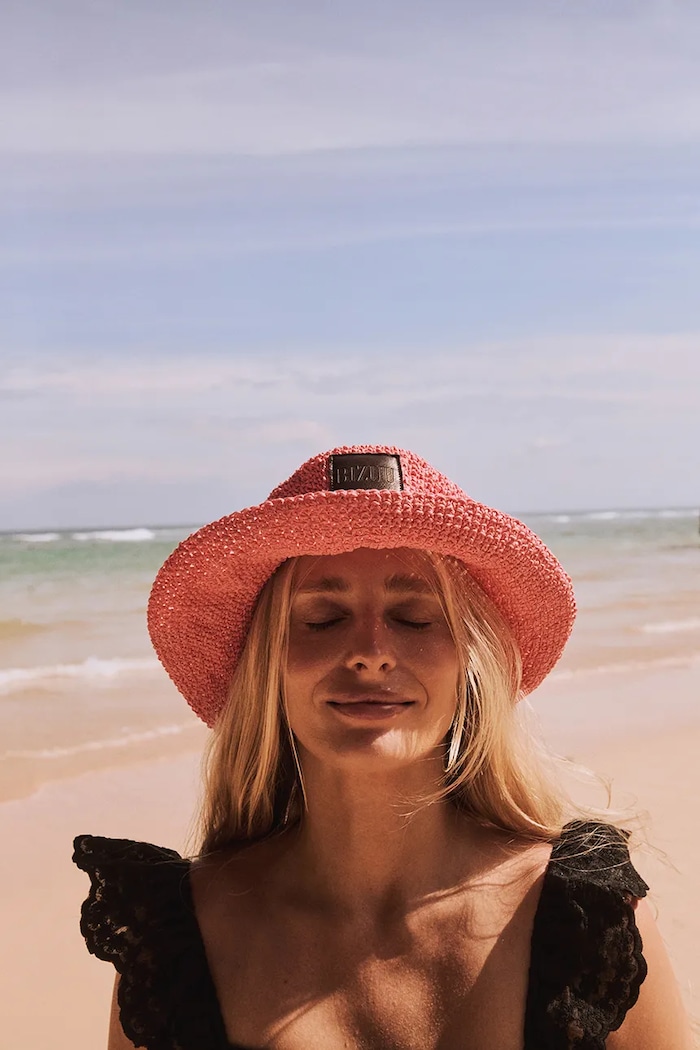 BIZUU bucket hat pentru femei împletit BUCKY.ROZOWY
