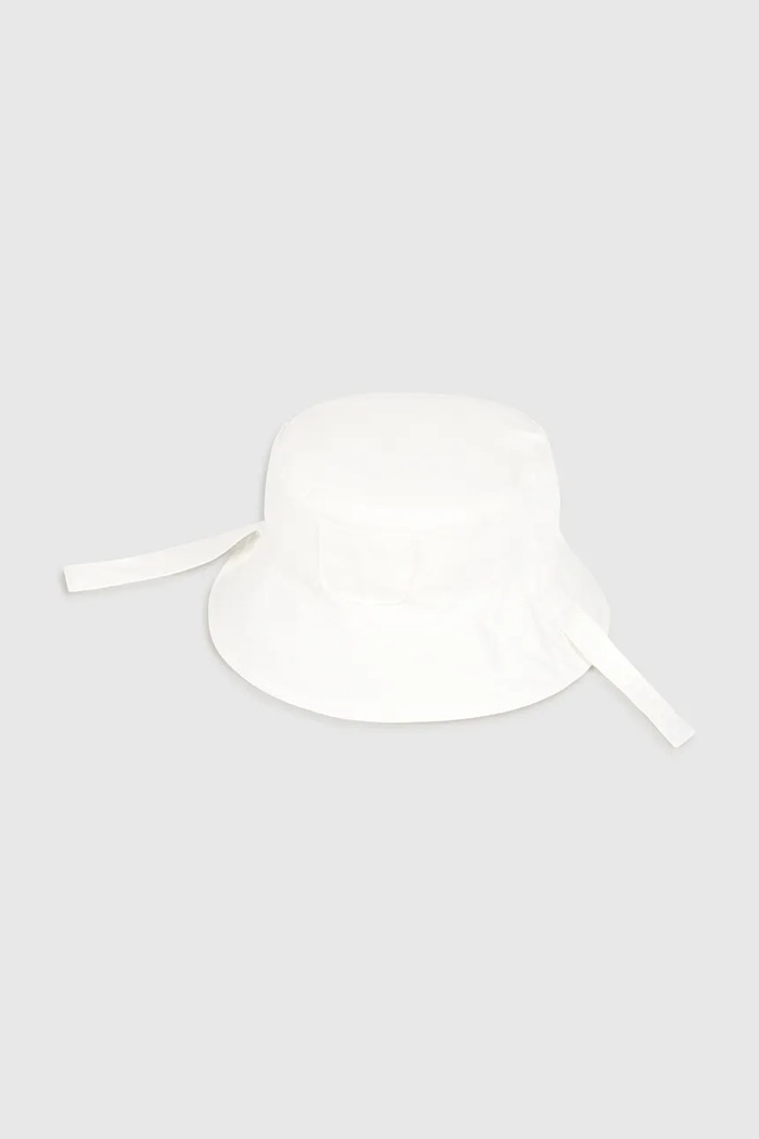 Mayoral Newborn pălărie reversibilă din bumbac pentru copii 9068.1N.Newborn.PPY2 alb SS26