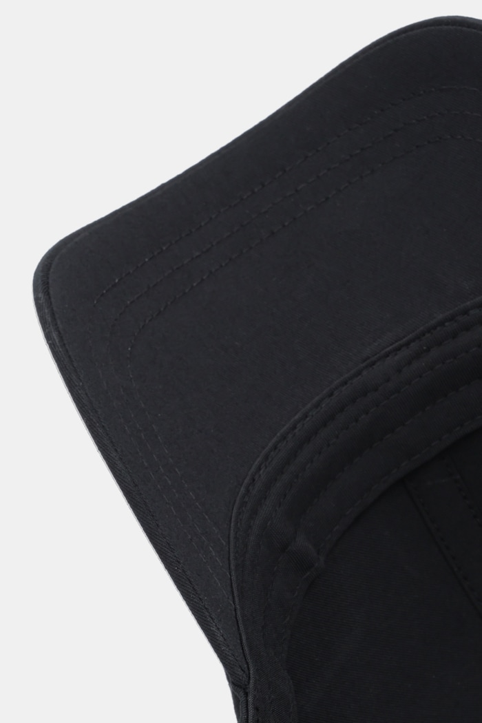 Karl Lagerfeld baseball sapka fekete 561123.805613