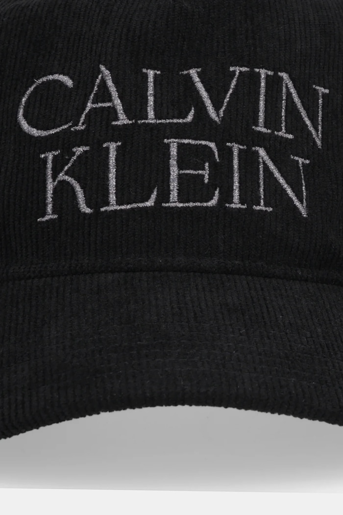 Kšiltovka Calvin Klein LV04D5064G černá SS26