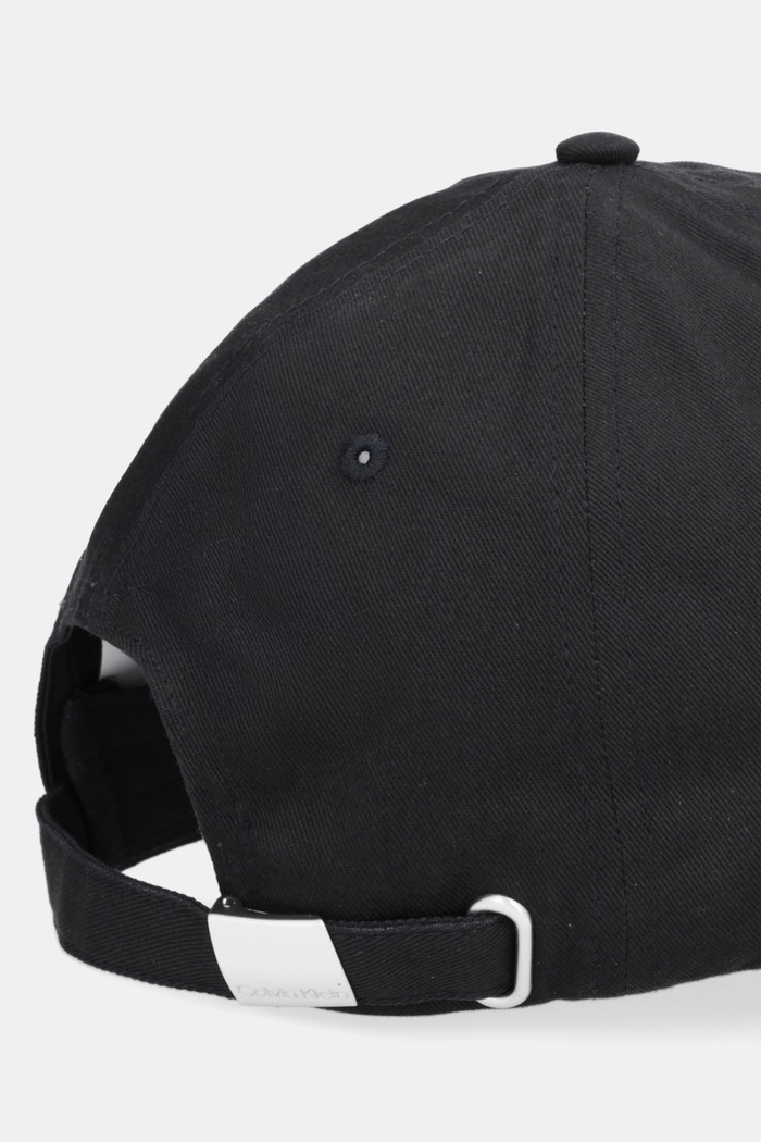 Kiegészítők Calvin Klein pamut baseball sapka LV04D5077G fekete