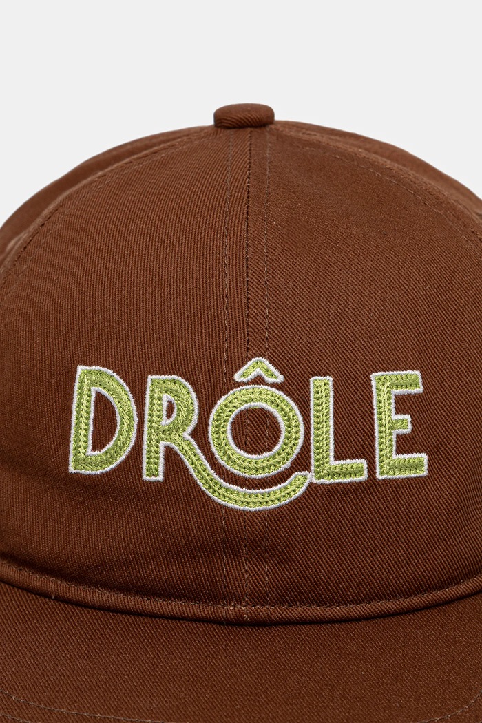 Bavlnená šiltovka Drôle de Monsieur Casquette Drôle J.CP196.CO138.CHO hnedá SS26