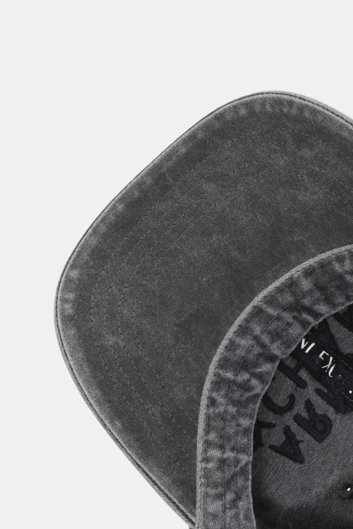 Bombažna bejzbolska kapa Armani Exchange siva XM002025.AF15502