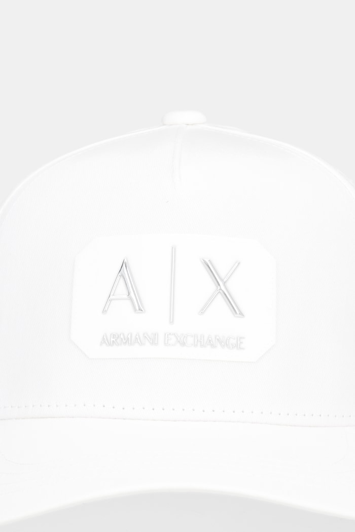 Bombažna bejzbolska kapa Armani Exchange XM002224.AF15502 bela SS26