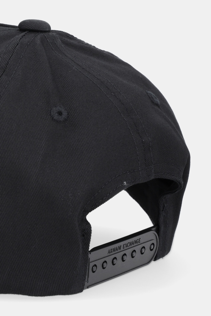 Dodatki Bombažna bejzbolska kapa Armani Exchange XM002224.AF15502 črna