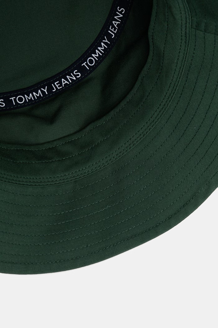 Tommy Jeans klobúk bucket pánsky bavlnený zelená AM0AM14201