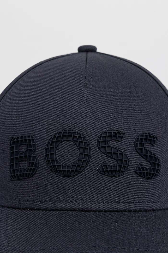 BOSS Green čiapka so šiltom pánska bavlnená Golf 50560379 tmavomodrá SS26