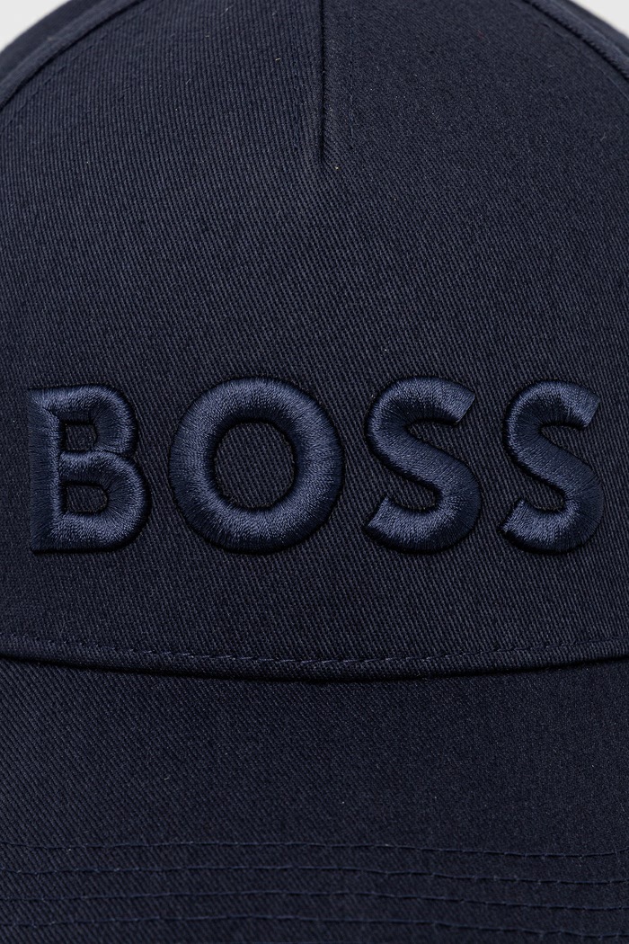 Bavlnená šiltovka BOSS Boss 50556418 tmavomodrá SS26