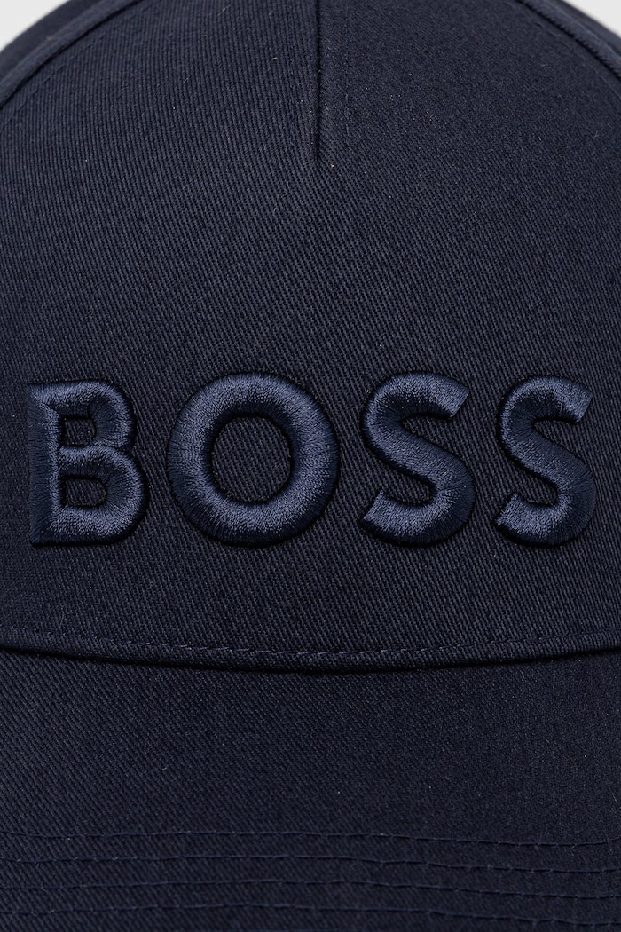 Bavlnená šiltovka BOSS Boss 50556418 tmavomodrá SS26