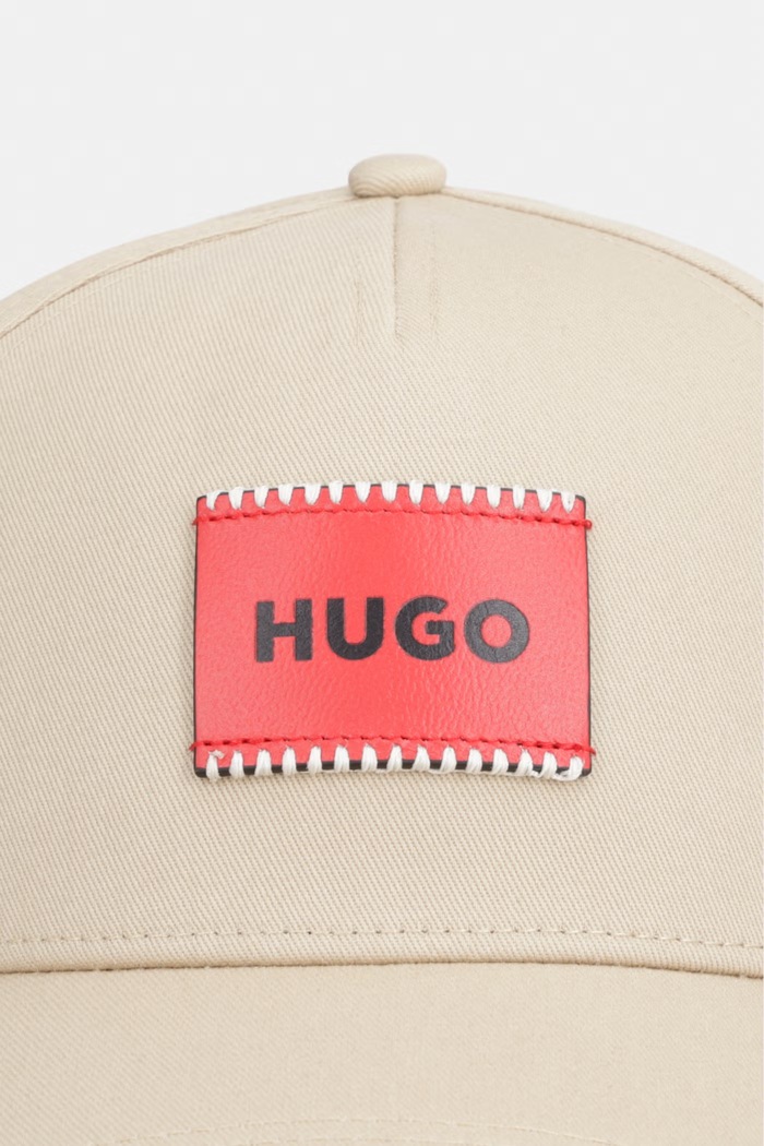 HUGO czapka z daszkiem męska bawełniana Jude-SL 50560442 beżowy SS26
