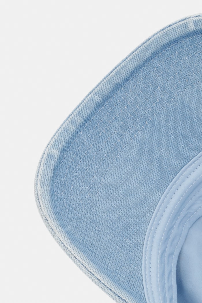 Calvin Klein bejzbalová čiapka bavlnená modrá LV04D5117G