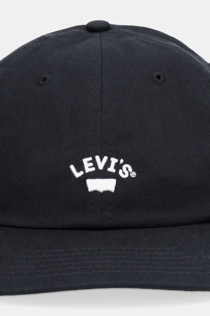 Bavlnená šiltovka Levi's LAZY GIRL LOGO 000AG čierna SS26