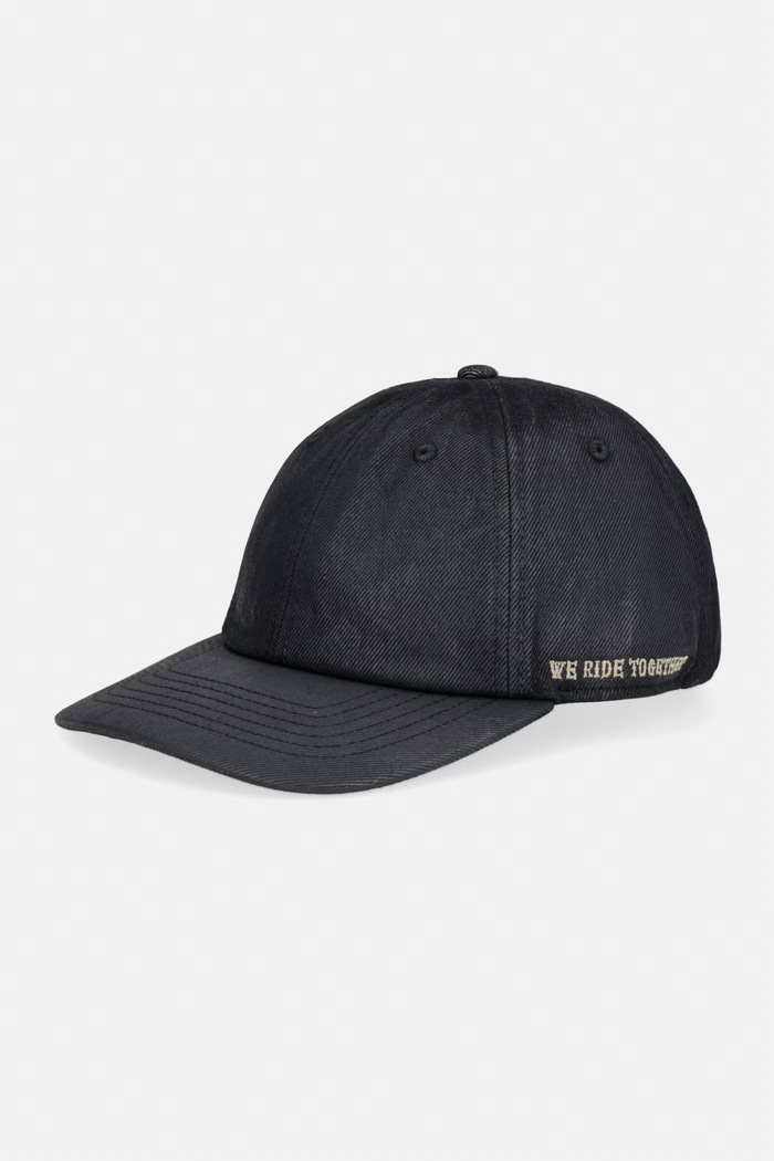 Levi's bejzbalová čiapka bavlnená Coated x PRIDE čierna 0066X