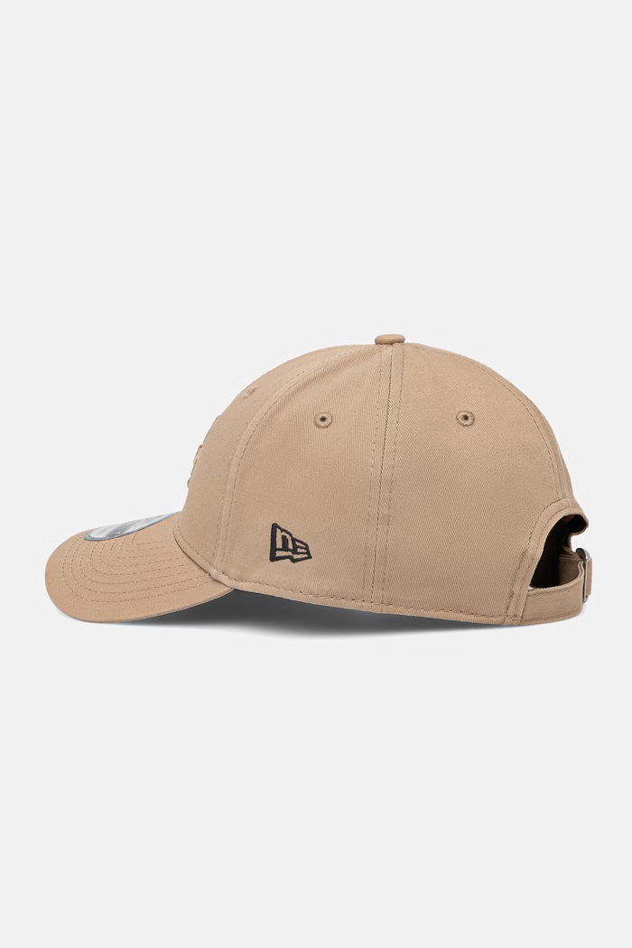 Bombažna bejzbolska kapa New Era OUTLINE 9FORTY® bež 60771713