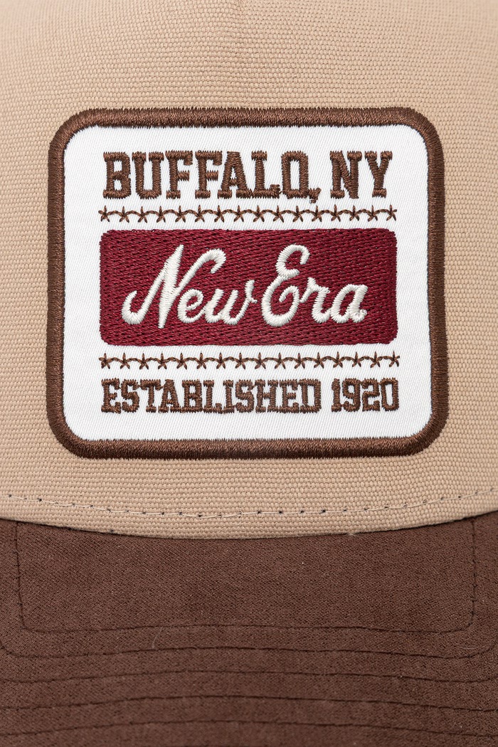 Kapa s šiltom New Era PATCH SUEDE E-FRAME bež 60771796