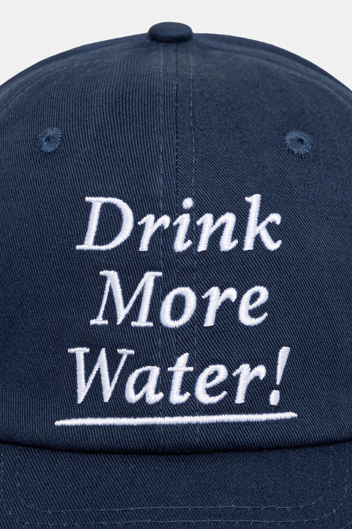 Sporty & Rich Drink More Water czapka z daszkiem z bawełną AC040712005BL132 granatowy SS26